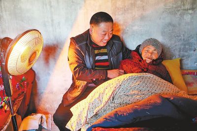 《霹雳娇娃》发布 “战斗天使”海报 天使集结危机即将开启:英亚官网首页(图2) 英亚官方网站