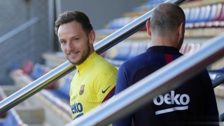 慢半拍再说‘英亚官网’(图1) 英亚官方网站