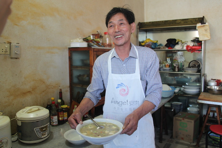 英亚官网首页-《建军大业》票房突破两亿 朱亚文被称为“最帅周总理”(图3) 英亚官方网站