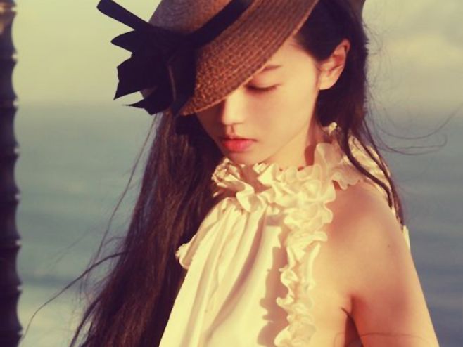 赵又廷深陷兽圈 《九层妖塔》曝硝烟海报“英亚官网首页”(图1) 英亚官网